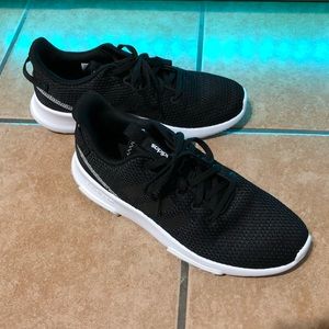 Adidas neo cloud foam shoes